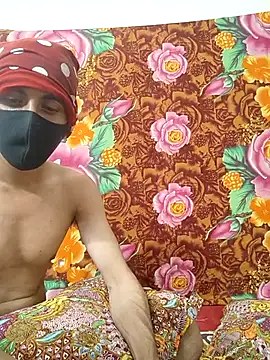 Seducing couple online show from September 9, 9:25 pm