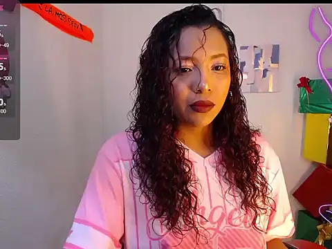 Snapshot of warisg__ chatting on November 17, 9:04 am warisg online show from November 17, 9:04 am