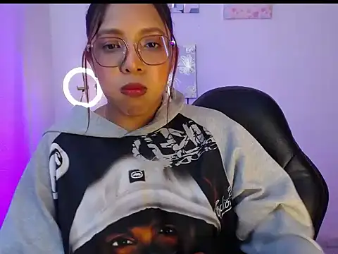 Snapshot of warisg__ chatting on February 7, 9:35 am warisg online show from February 7, 9:35 am