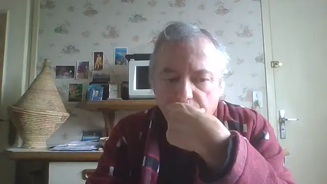 Snapshot of gegevincent chatting on March 30, 10:16 am gegevincent online show from March 30, 10:16 am