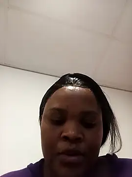 Snapshot of Trouble_Double-Sisters chatting on September 16, 2:07 pm Trouble Double-Sisters online show from September 16, 2:07 pm