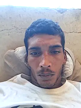 Snapshot of Zinedean24 chatting on April 12, 10:09 am Zinedean24 online show from April 12, 10:09 am