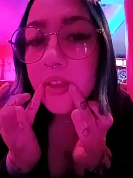 Dulcedeanis online show from April 6, 2:42 am