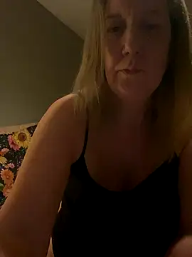 X-Victoria-X online show from October 2, 3:02 am