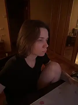 Snapshot of enchanting_chloe chatting on November 8, 7:56 pm enchanting chloe online show from November 8, 7:56 pm