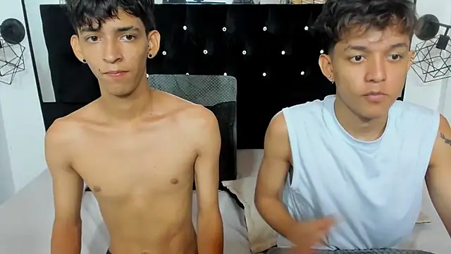 Sebas cat online show from November 13, 2:10 am