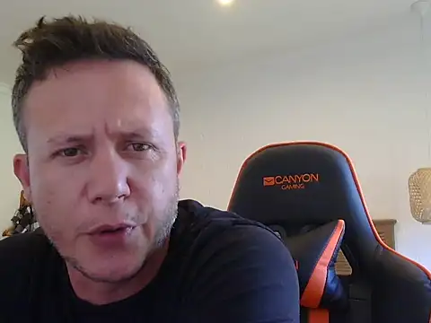 TroyDieselXXX online show from February 9, 5:44 am