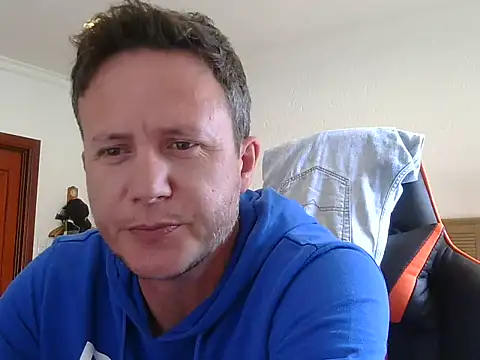 TroyDieselXXX online show from March 1, 8:38 am