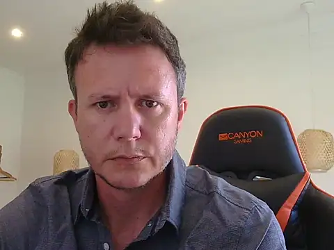 TroyDieselXXX online show from March 10, 6:51 am