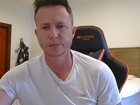 TroyDieselXXX online show from March 31, 5:30 am