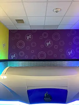 Snapshot of cyclone1212 chatting on February 3, 2:55 pm cyclone1212 online show from February 3, 2:55 pm