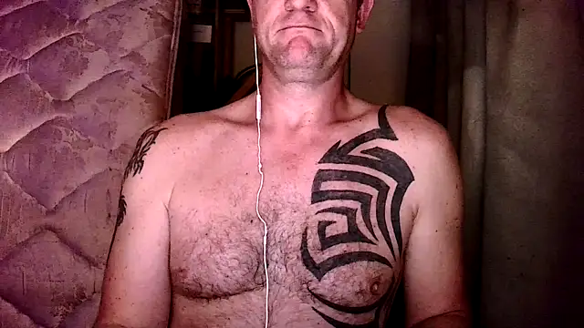 Yournaughty online show from November 6, 4:46 am