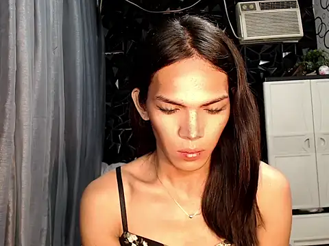 Snapshot of ladyhotcuming chatting on May 31, 3:08 pm ladyhotcuming online show from May 31, 3:08 pm