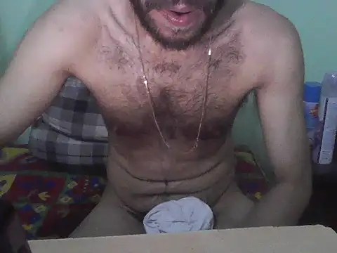 Cuckcouple1992 online show from May 26, 8:05 pm
