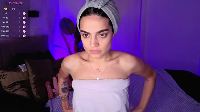 NIghtFloat online show from September 26, 6:28 am