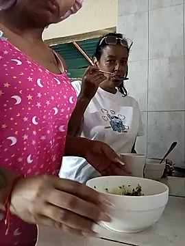 Fernanda30 online show from April 11, 2:21 pm