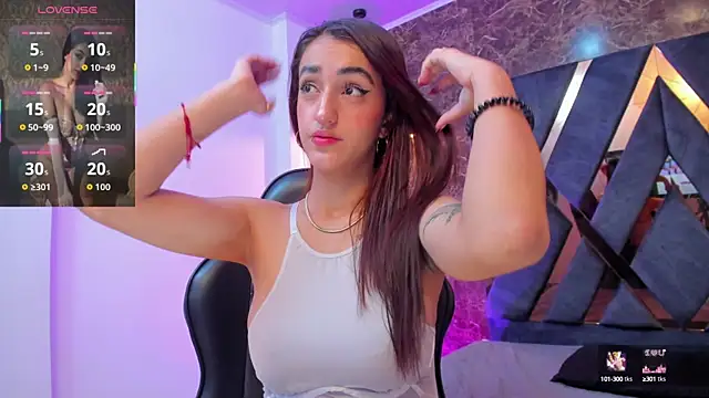 LexiVie  online show from October 10, 9:03 pm