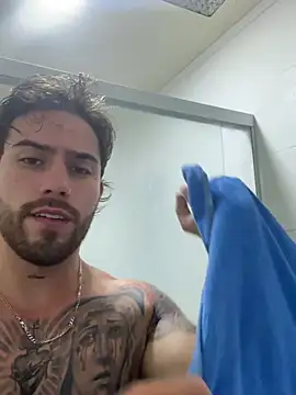 Ades Lowe online show from February 11, 5:01 am