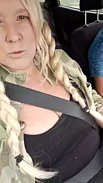 Bouncy-Bella28X online show from July 22, 11:57 am