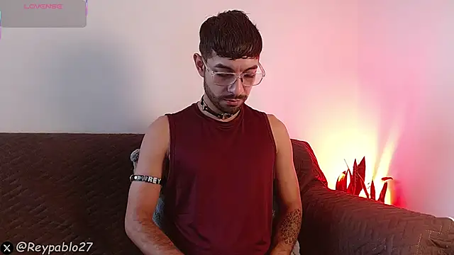 ReyPablo1 online show from February 14, 10:17 pm