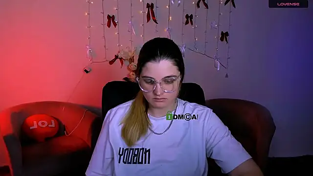 inga gree online show from February 4, 8:14 pm