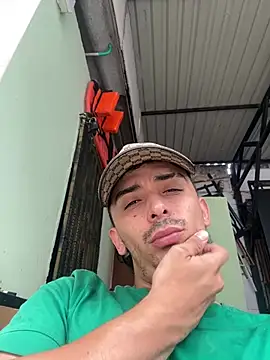 Jacobs0 online show from April 5, 5:21 pm