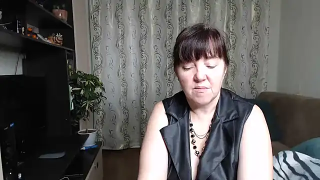 Illusionq online show from October 10, 5:06 am