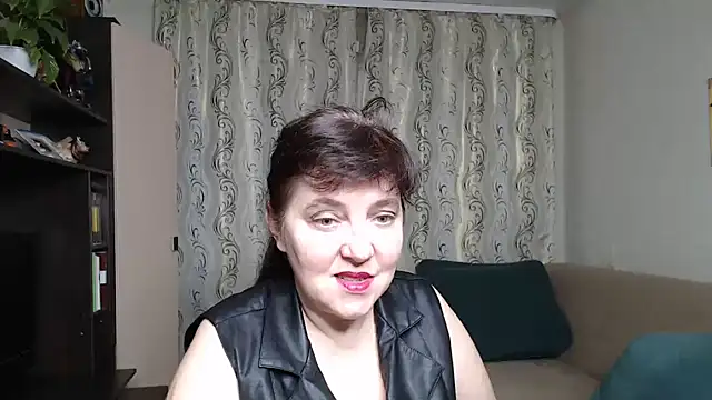 Illusionq online show from November 19, 8:14 am