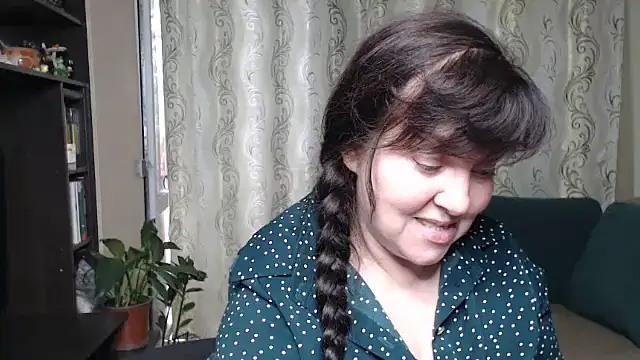 Snapshot of Illusionq chatting on July 9, 9:46 am Illusionq online show from July 9, 9:46 am