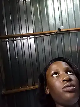 melaninbaebyy online show from April 18, 3:16 pm