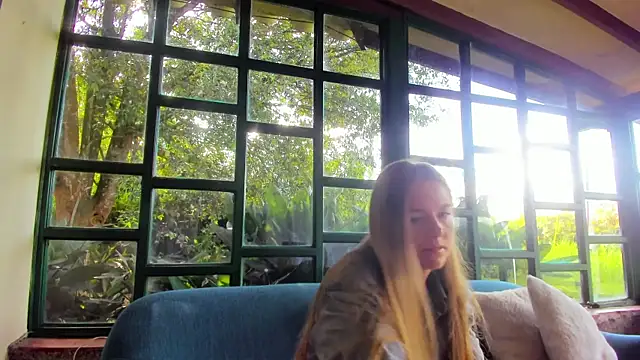 Angiehuston1 online show from March 20, 2:00 pm