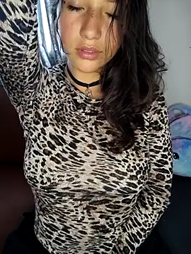 Candy-Gema online show from March 8, 9:40 pm