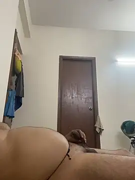 Indianhotness0 online show from July 3, 8:37 pm