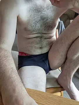 Snapshot of bul_boy chatting on June 24, 12:37 pm bul boy online show from June 24, 12:37 pm