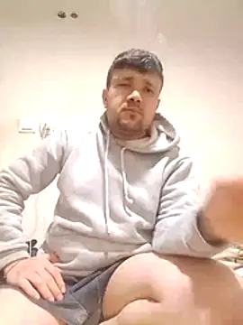 nihattttttttttttttt online show from February 16, 6:15 pm