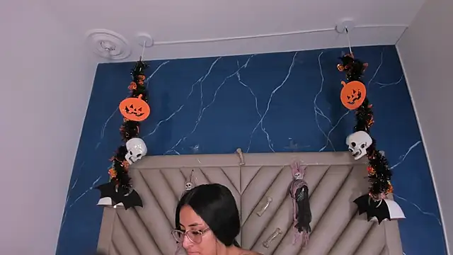 Ibbie drastic online show from October 31, 12:06 pm