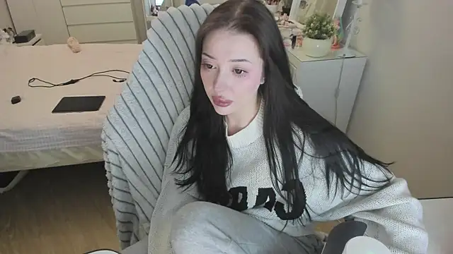 saadnesstyan online show from December 22, 11:40 am