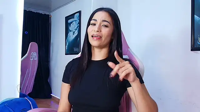 GraceWallace  online show from July 17, 4:41 am