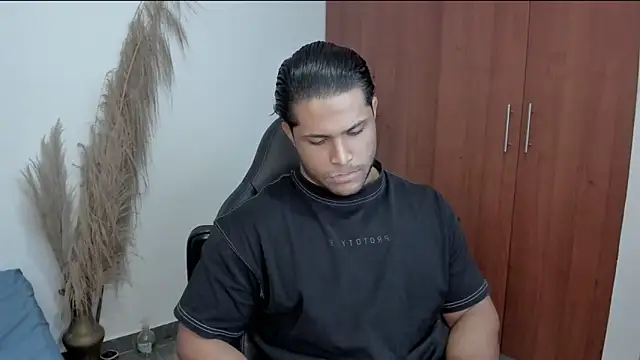 Evansdark1 online show from May 29, 11:47 pm