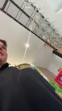 RobinLenoxx online show from April 13, 10:15 pm