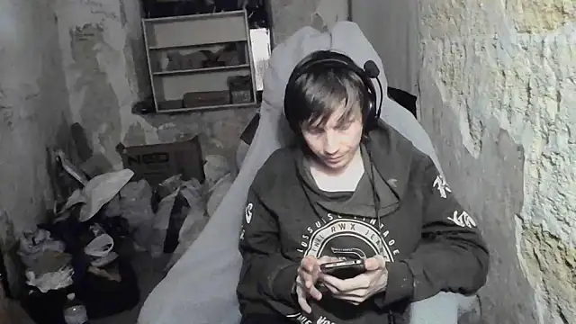 makarov1993 online show from July 30, 1:32 pm