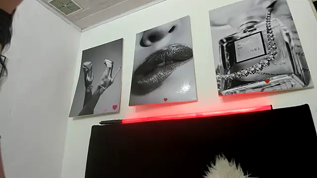 katherine blair online show from April 10, 12:10 pm