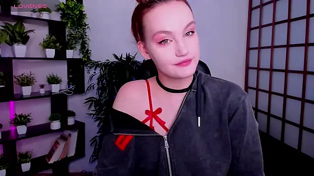 Ida FaneStain online show from February 19, 2:51 am