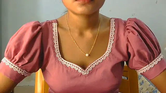 Snapshot of Aarti_misty71 chatting on July 13, 5:54 am Aarti misty71 online show from July 13, 5:54 am