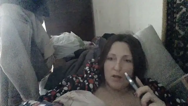 Snapshot of AllaSowinskaya chatting on December 14, 8:09 am AllaSowinskaya online show from December 14, 8:09 am