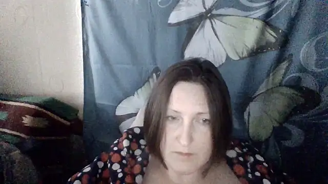 Snapshot of AllaSowinskaya chatting on February 3, 7:57 am AllaSowinskaya online show from February 3, 7:57 am