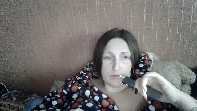 Snapshot of AllaSowinskaya chatting on February 6, 9:45 am AllaSowinskaya online show from February 6, 9:45 am
