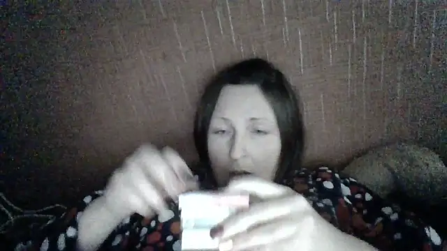 Snapshot of AllaSowinskaya chatting on February 8, 2:20 pm AllaSowinskaya online show from February 8, 2:20 pm