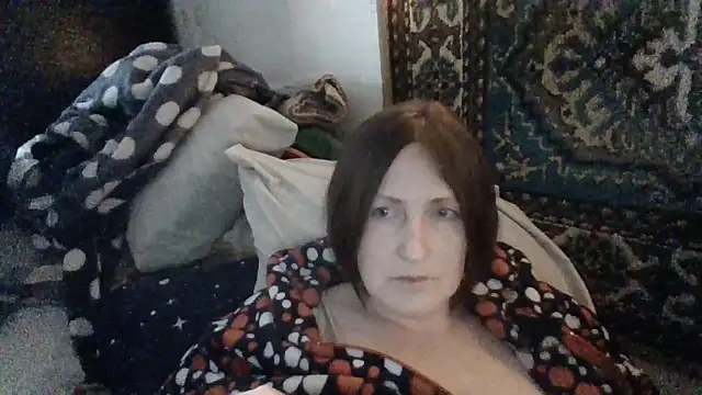 Snapshot of AllaSowinskaya chatting on February 25, 2:27 pm AllaSowinskaya online show from February 25, 2:27 pm