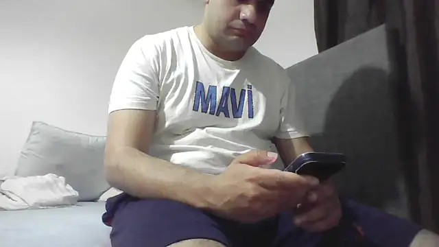 Snapshot of kocasosisli chatting on May 19, 9:43 pm kocasosisli online show from May 19, 9:43 pm